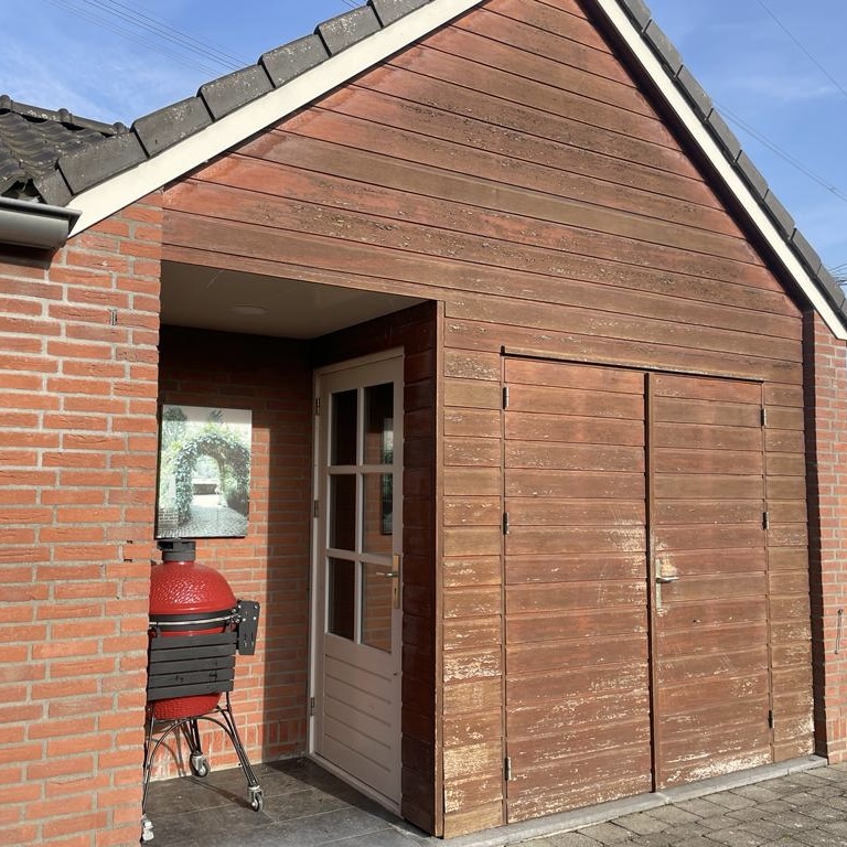 Voorbereiding schilderwerk – Roosteren Ondergrond professioneel voorbereid voor optimaal eindresultaat